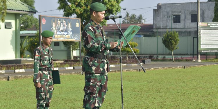 Hubdam I/BB Gelar Upacara Bendera Hari Senin