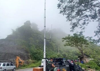 Denhubrem 032/WBR Gelar Pasukan dan Mobil Kommob : Dalam rangka Kunjungan RI 1 ke Wilayah Sumbar yang Terdampak Bencana Alam