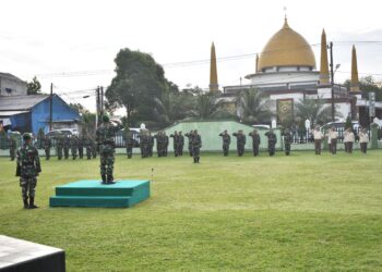 Personel Hubdam  Laksanakan Upacara Mingguan di Lapangan Hijau Mahubdam I/BB