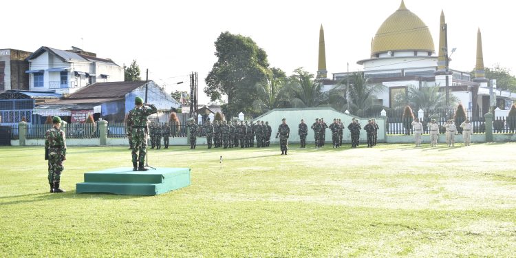 Personel Mahubdam I/Bukit Barisan Gelar Upacara 17-an