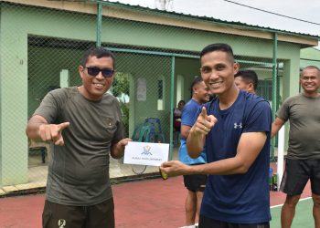 Personel Hubdam I/BB Gelar Pertandingan Tenis Lapangan Meriahkan HUT RI ke-80